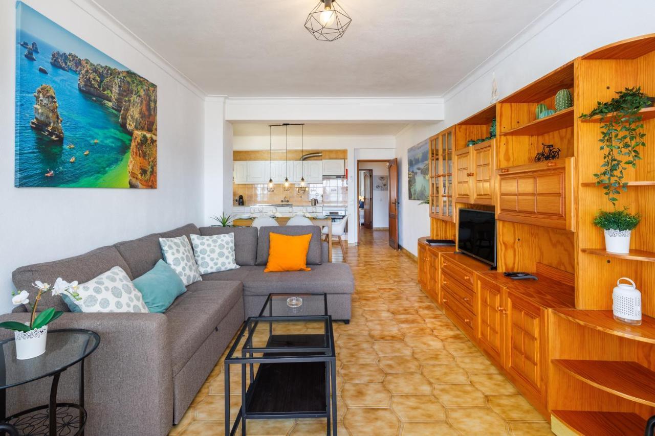 קווארטיירה Apartamento Vista Mar T2 מראה חיצוני תמונה