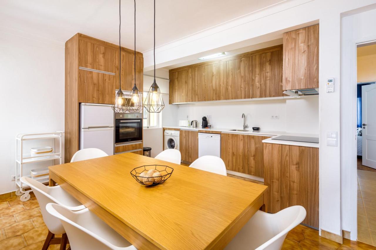 קווארטיירה Apartamento Vista Mar T2 מראה חיצוני תמונה