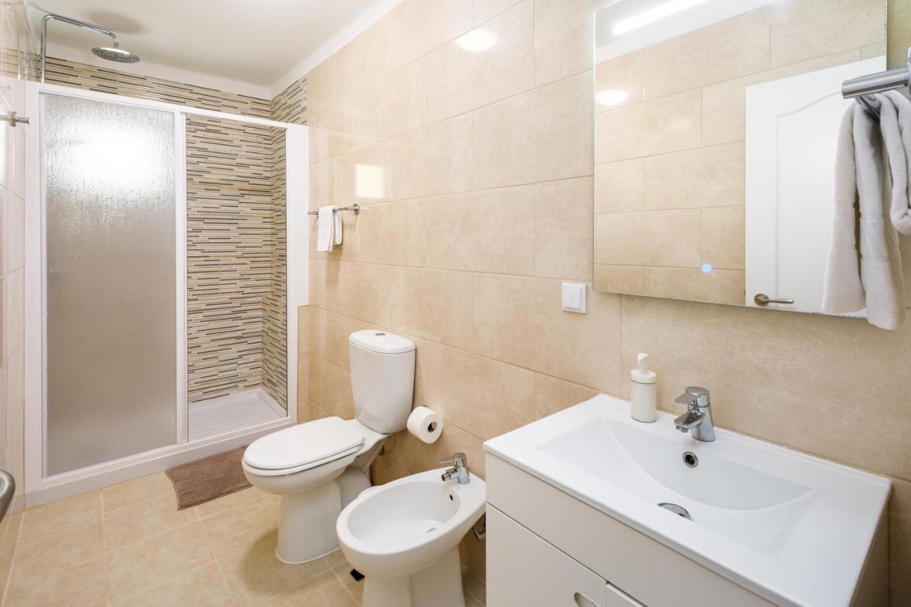 קווארטיירה Apartamento Vista Mar T2 מראה חיצוני תמונה